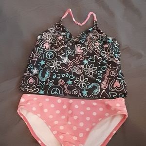 Girls 2 piece swimsuit